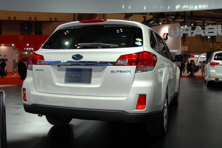  Subaru Outback 2010 года  (фото 73 из 79)
